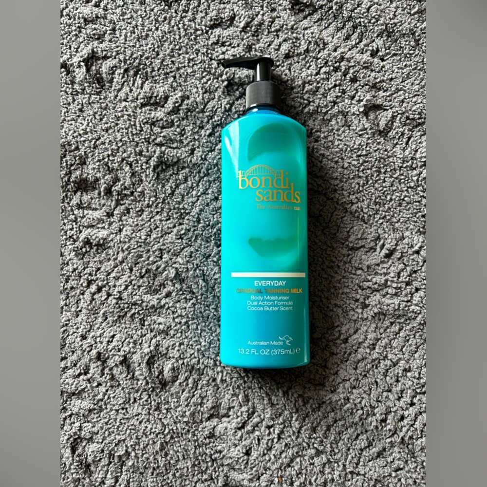 🌺3/$30🌺 NWT Bondi Sands Gradual Tanning lotion